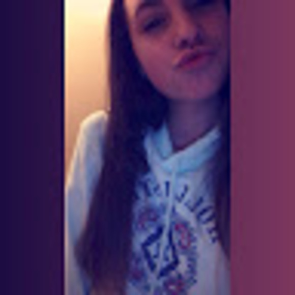 Meet your Posher, Jess - Picture 1 of 1